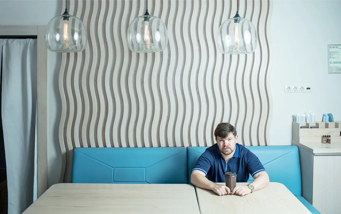 Александр Колобов