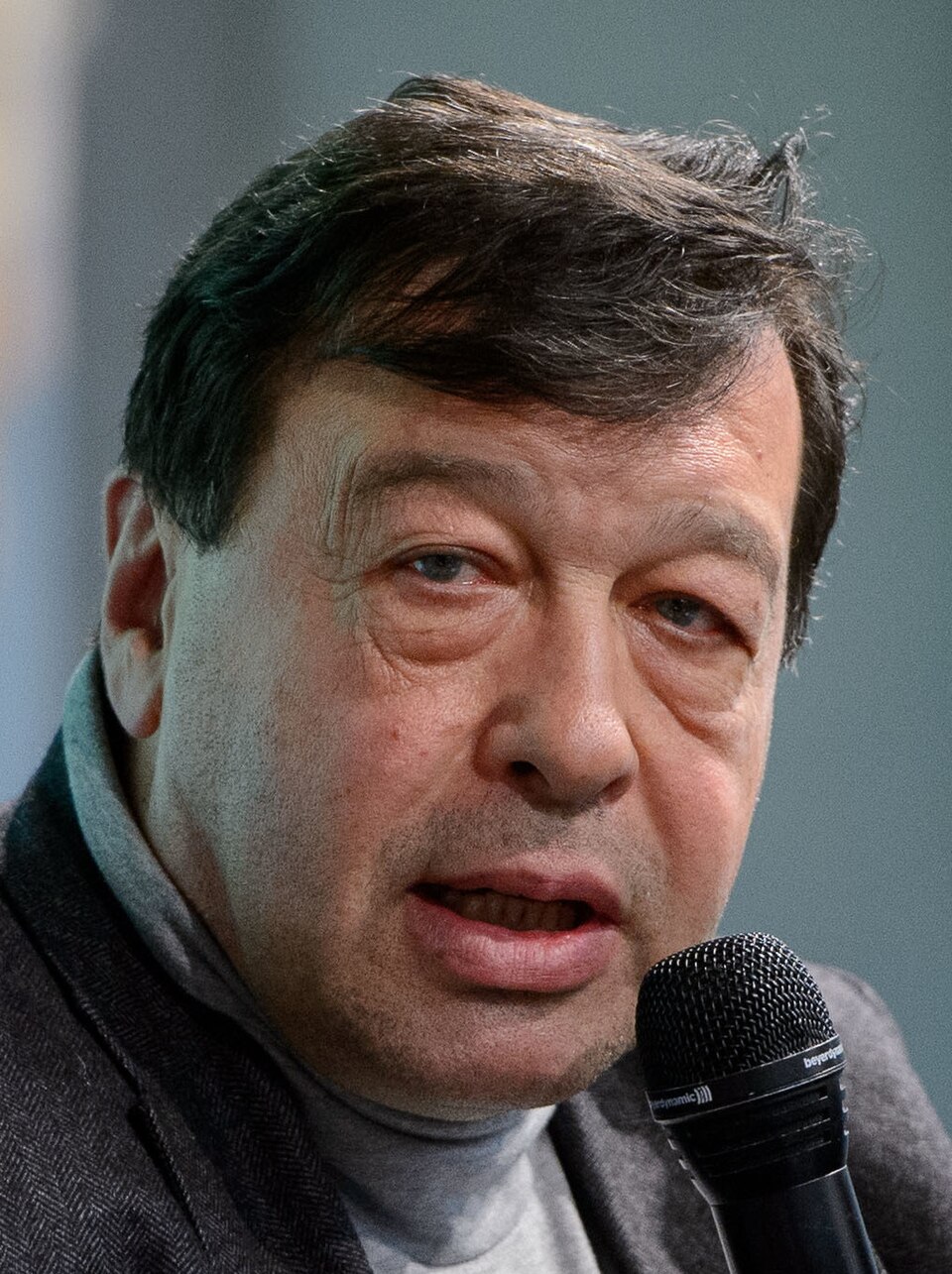 Евгений Гонтмахер