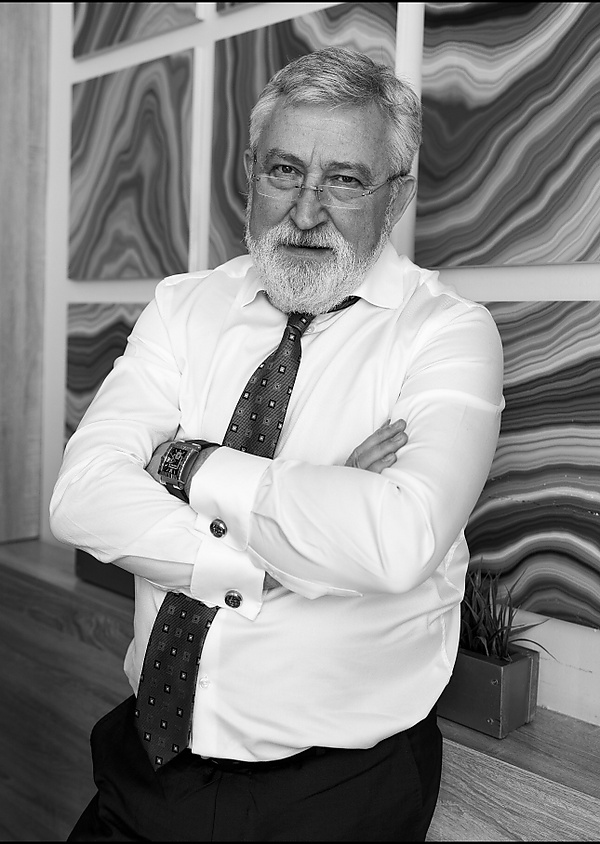 Владимир Постанюк