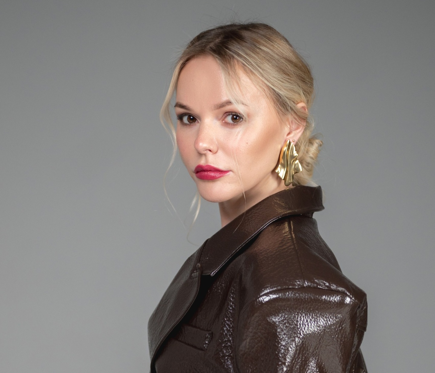 Елена Саможенова